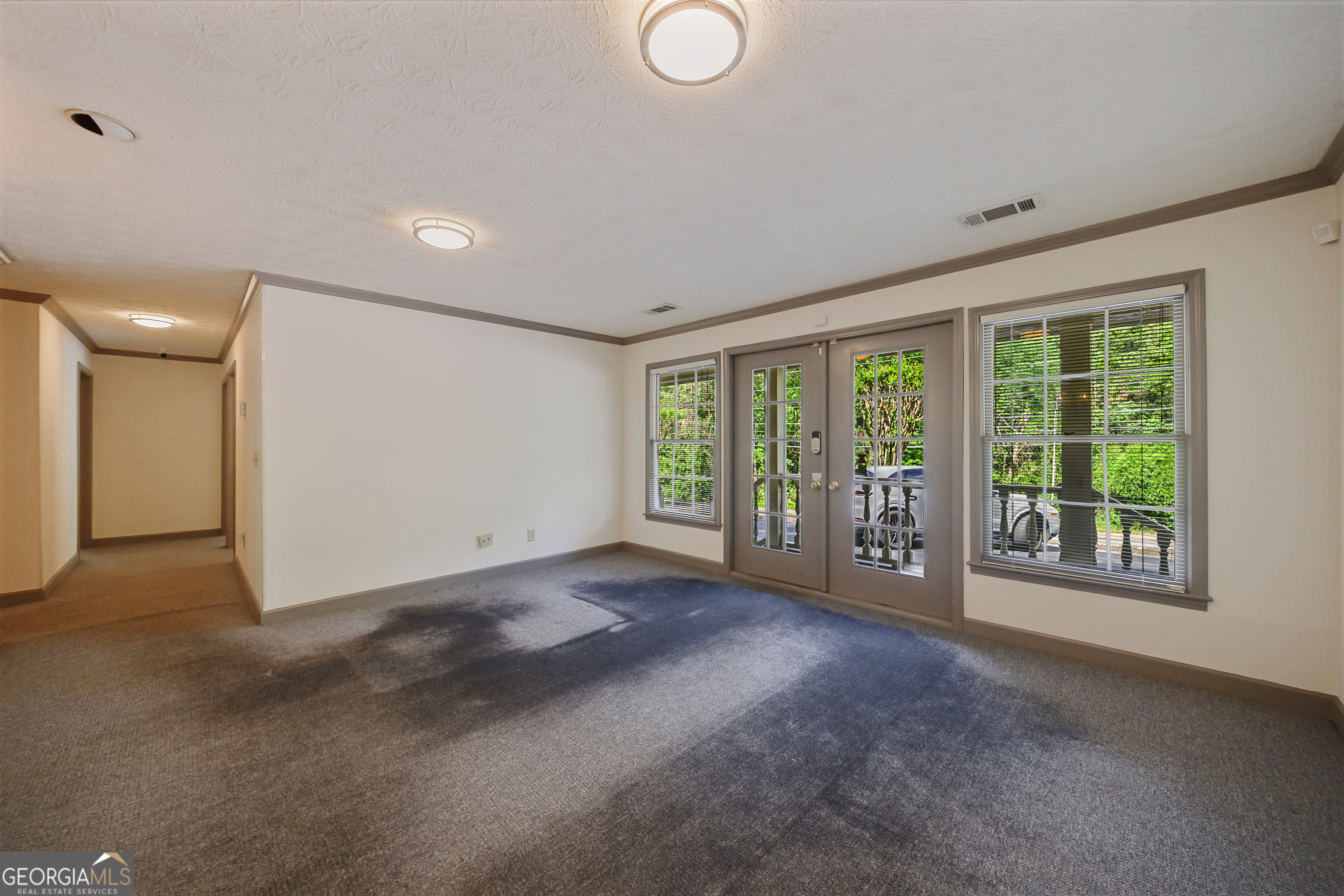 783 Holcomb Bridge Road Property Photo 2
