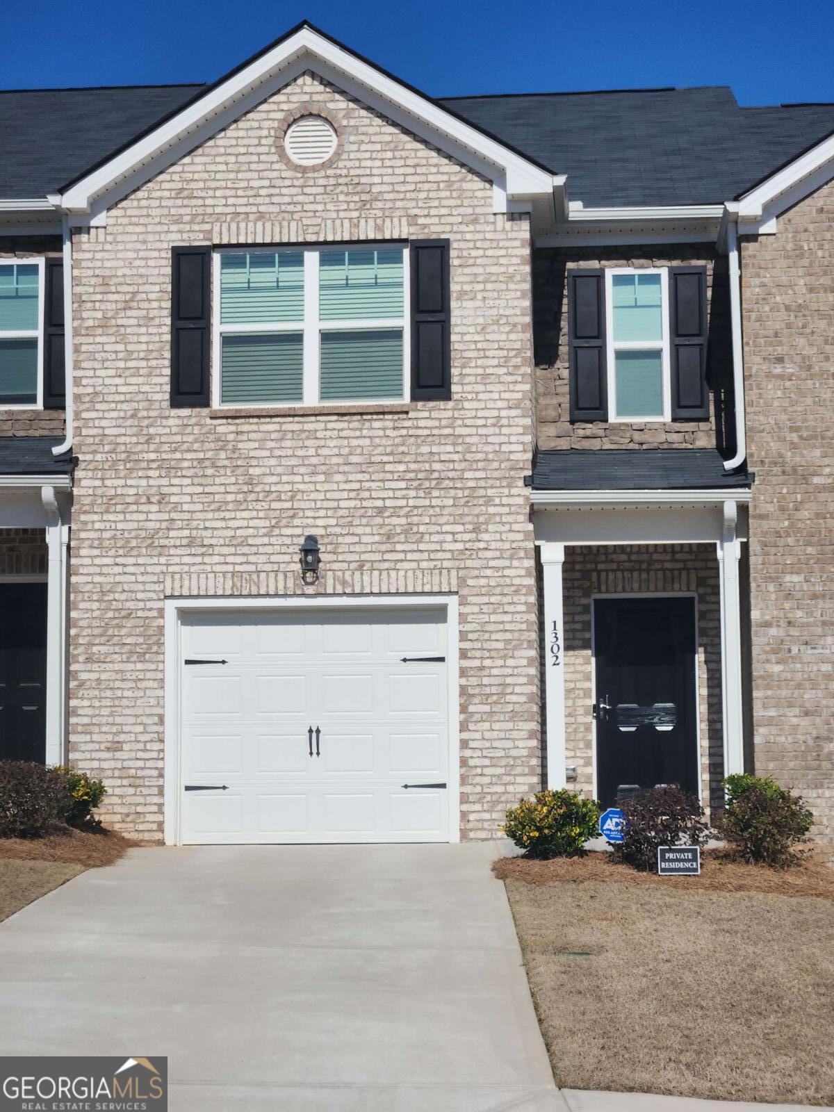 1302 Speckle Park Way Property Photo 1