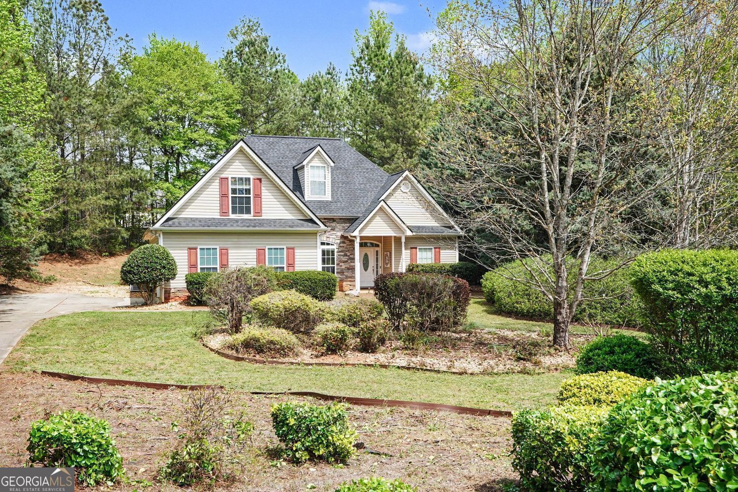 203 Rocky Creek Drive Property Photo 1