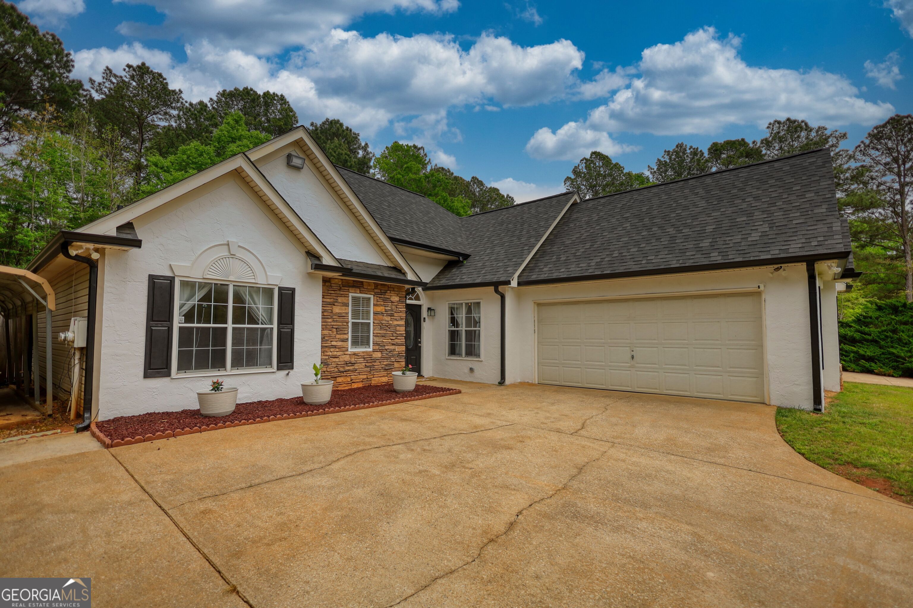 115 Huntington Street Property Photo 3