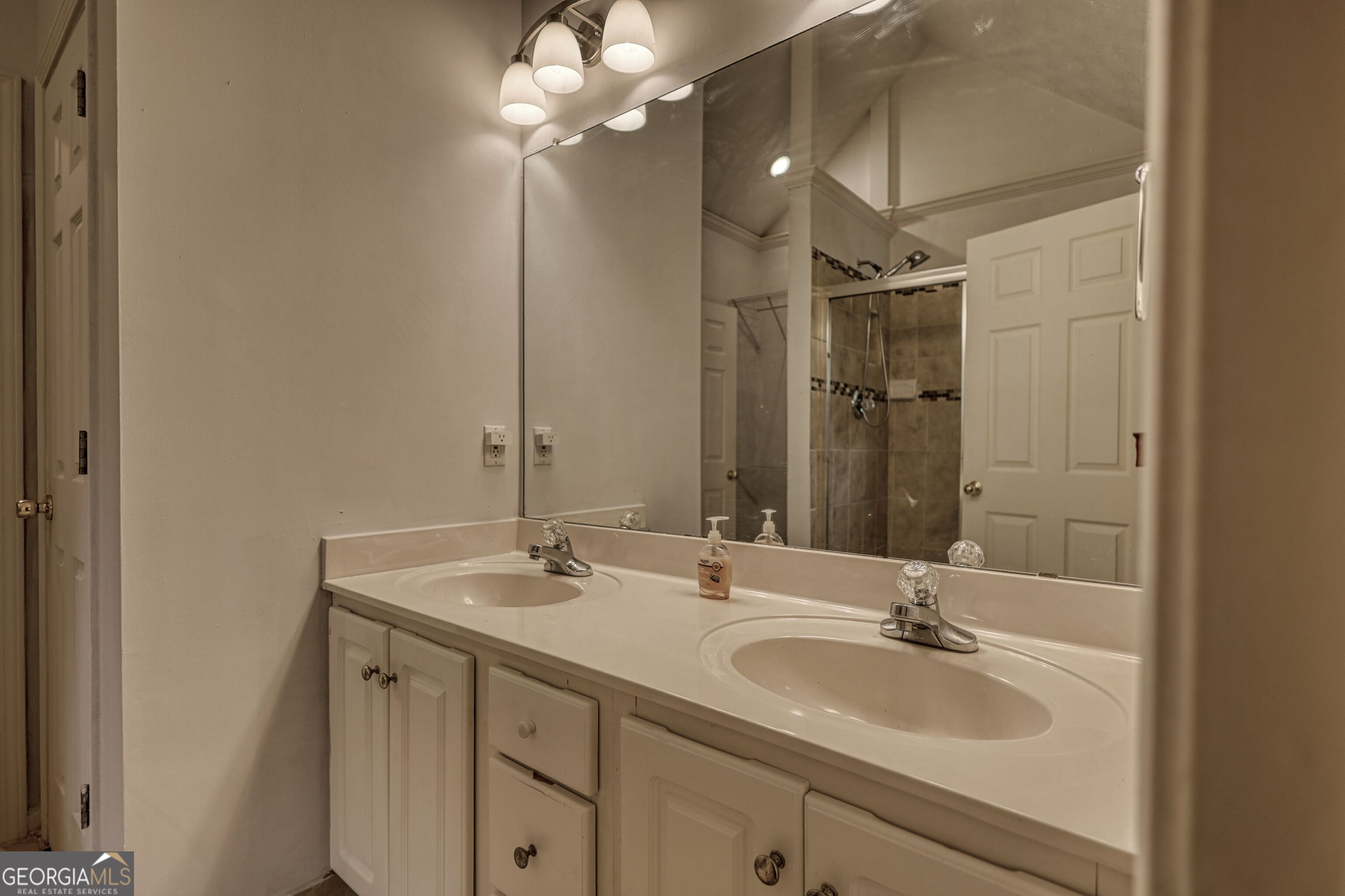 115 Huntington Street Property Photo 33