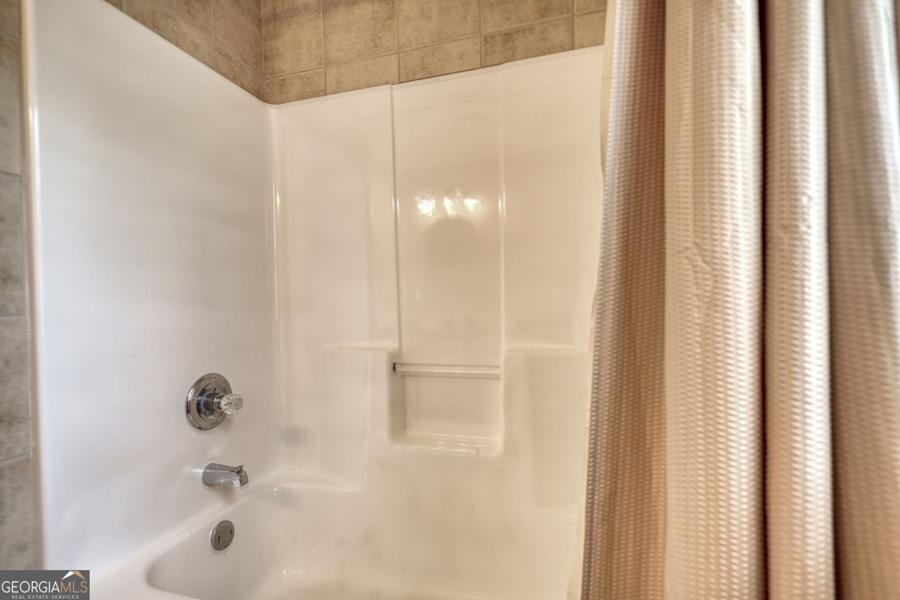 115 Huntington Street Property Photo 41