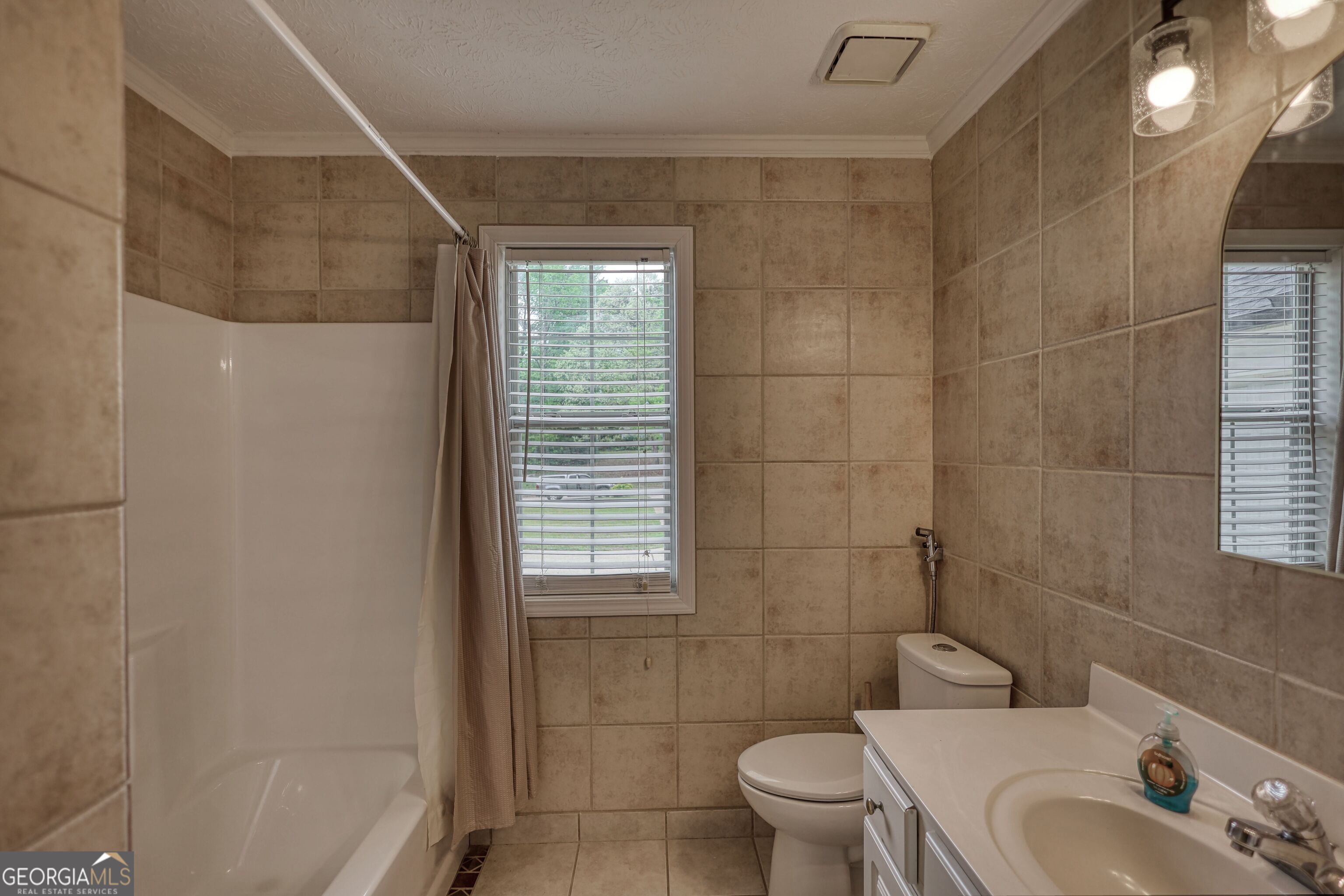 115 Huntington Street Property Photo 43