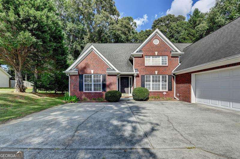 2290 Taylor Pointe Way Property Photo 4
