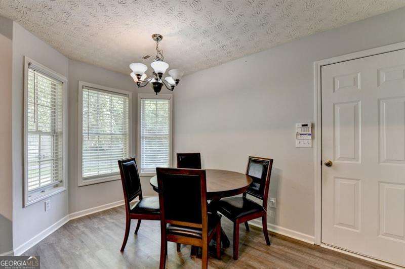 2290 Taylor Pointe Way Property Photo 28