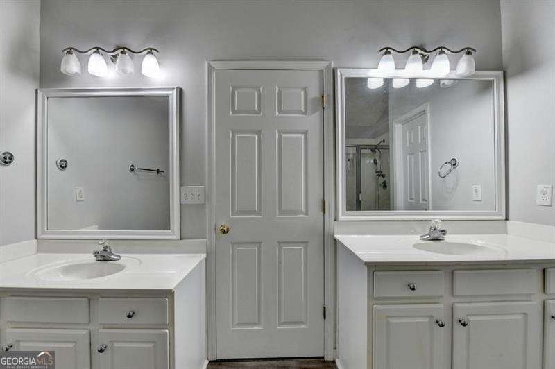 2290 Taylor Pointe Way Property Photo 40