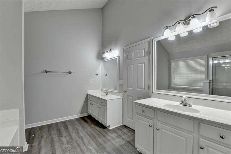 2290 Taylor Pointe Way Property Photo 43