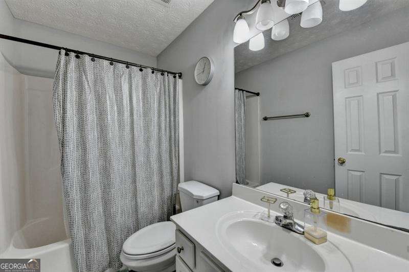 2290 Taylor Pointe Way Property Photo 46