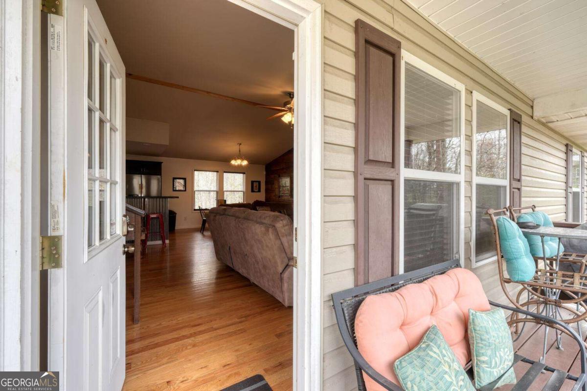 133 Underburg Lane Property Photo 4