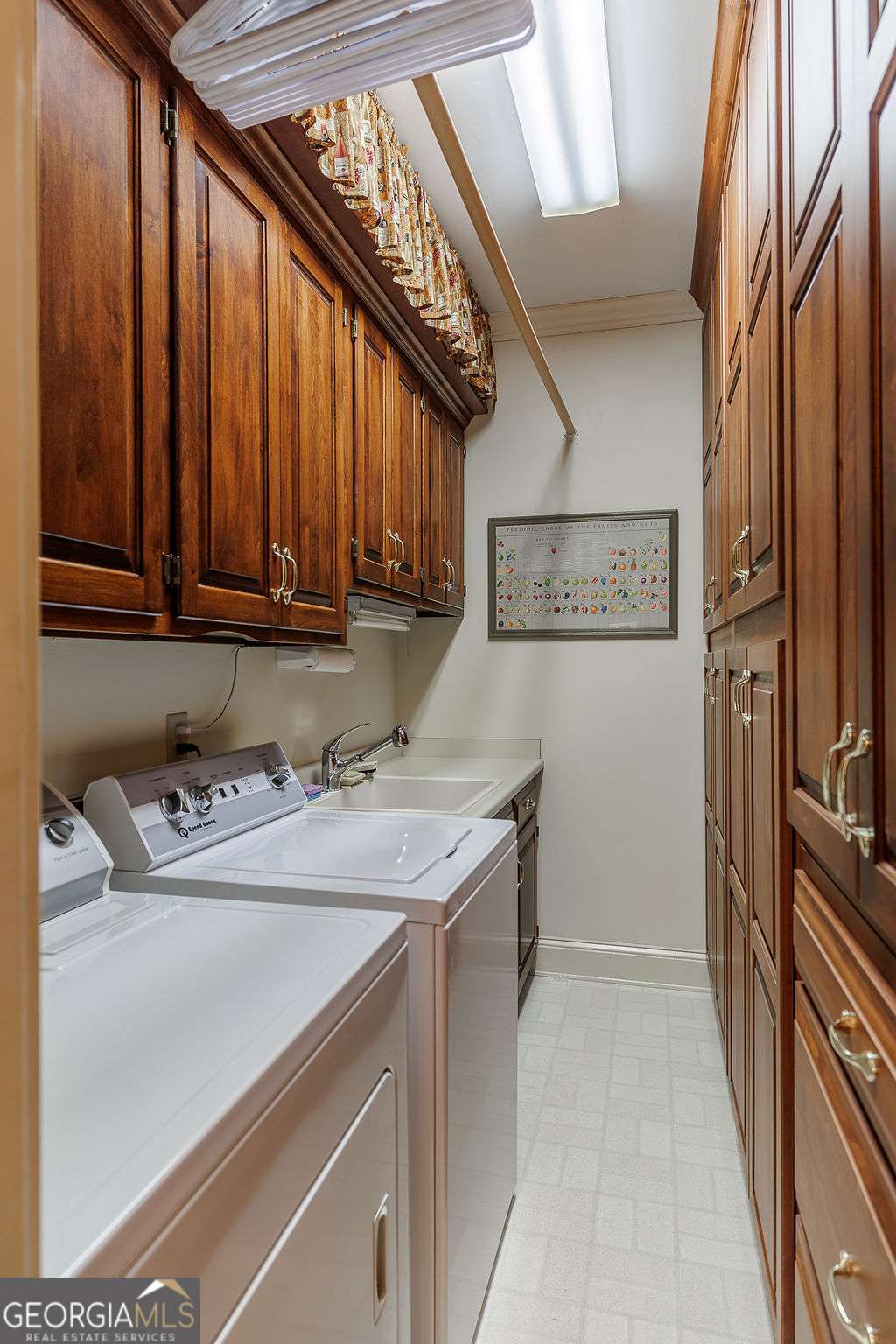 101 Middleton Court Property Photo 13