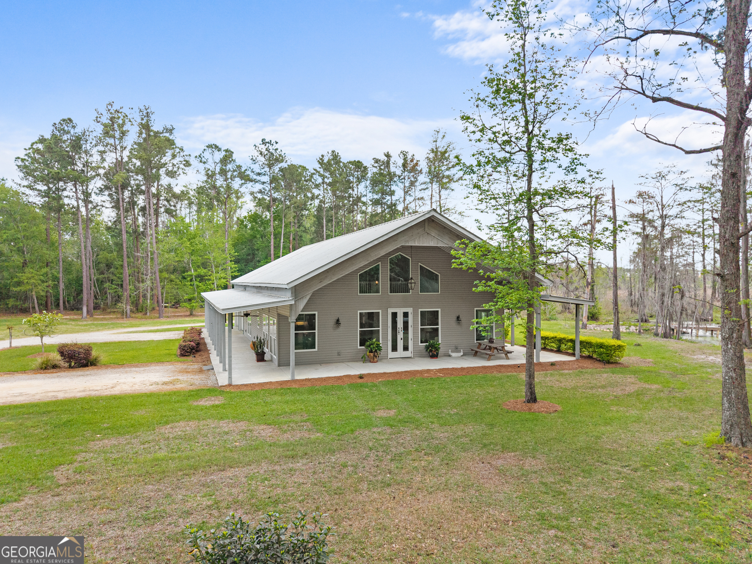 2200 Kennedy Pond Road Property Photo 1