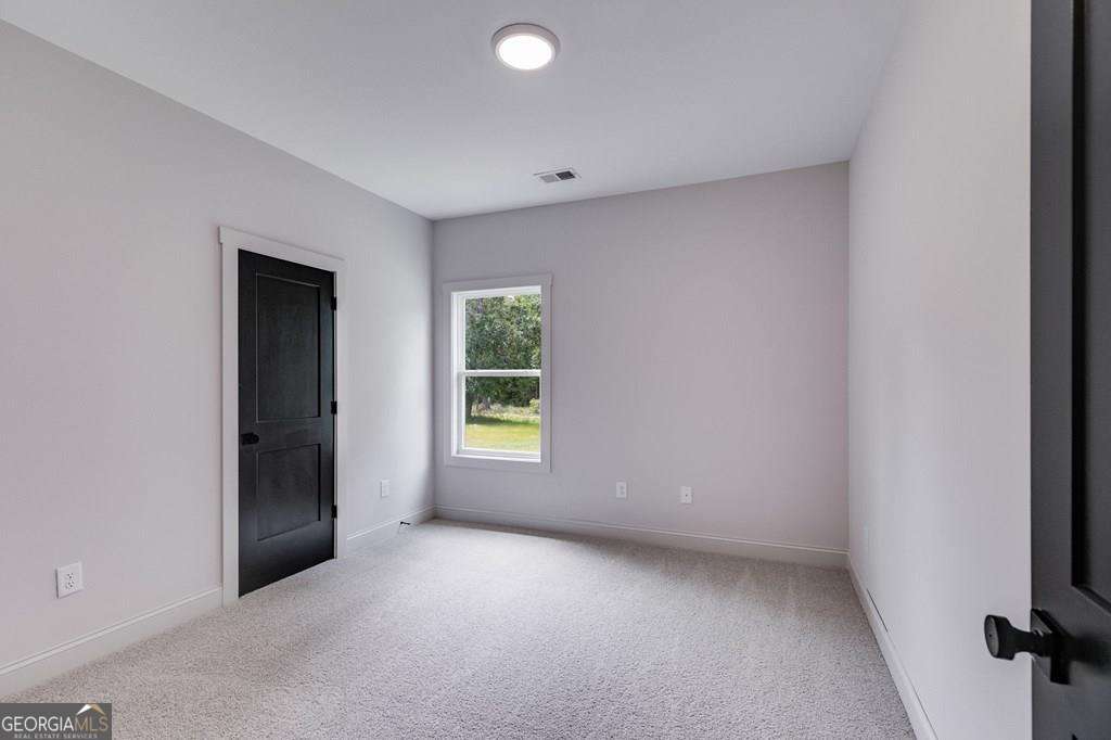 728 Lake Circle Road Property Photo 34