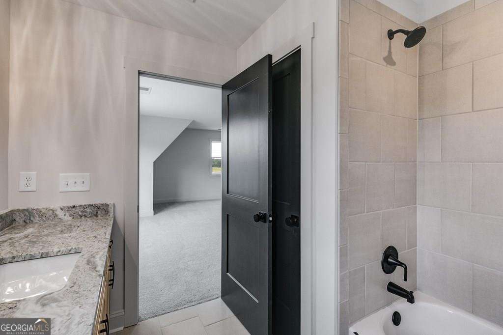 728 Lake Circle Road Property Photo 41