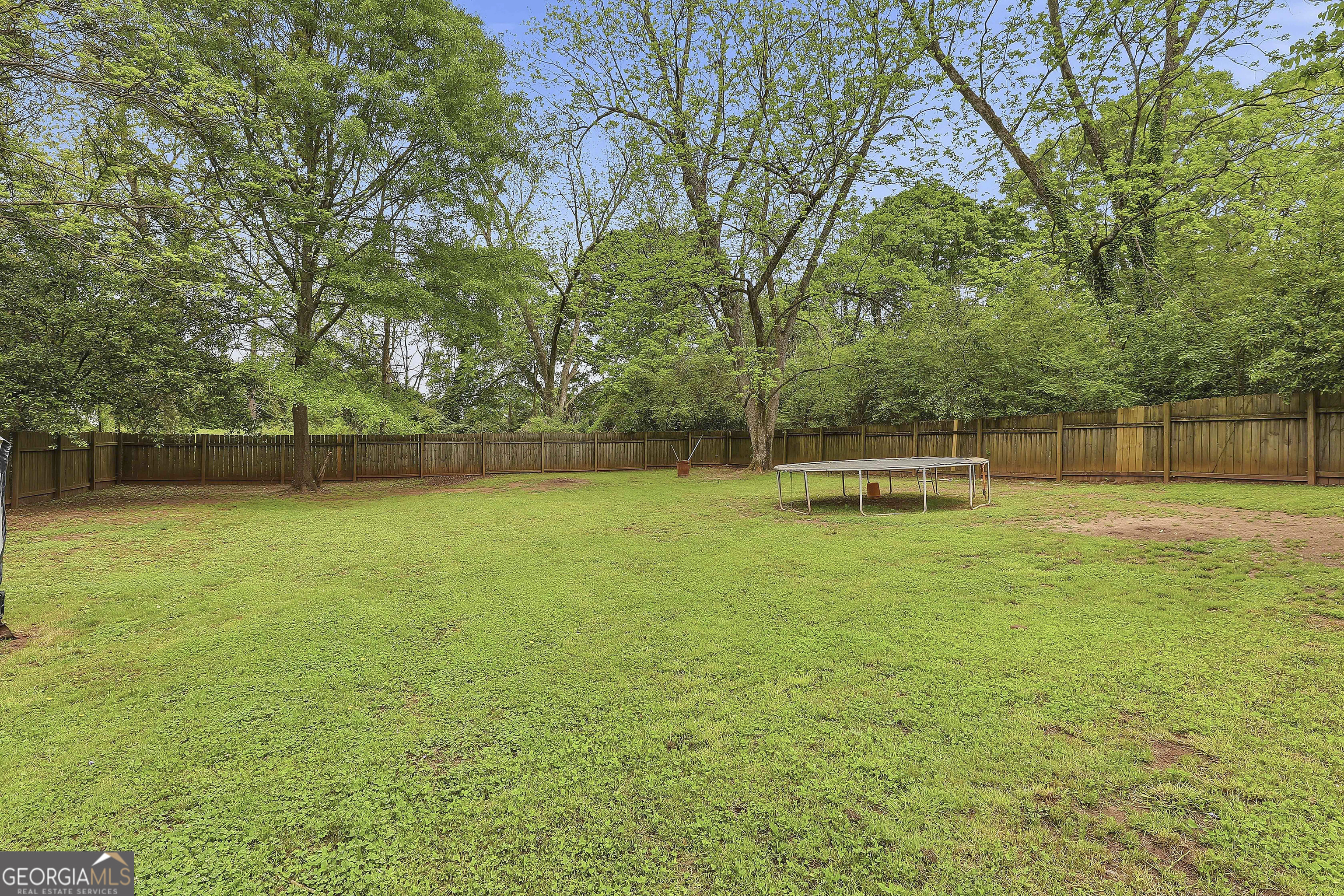 21 Smith Street Property Photo 41