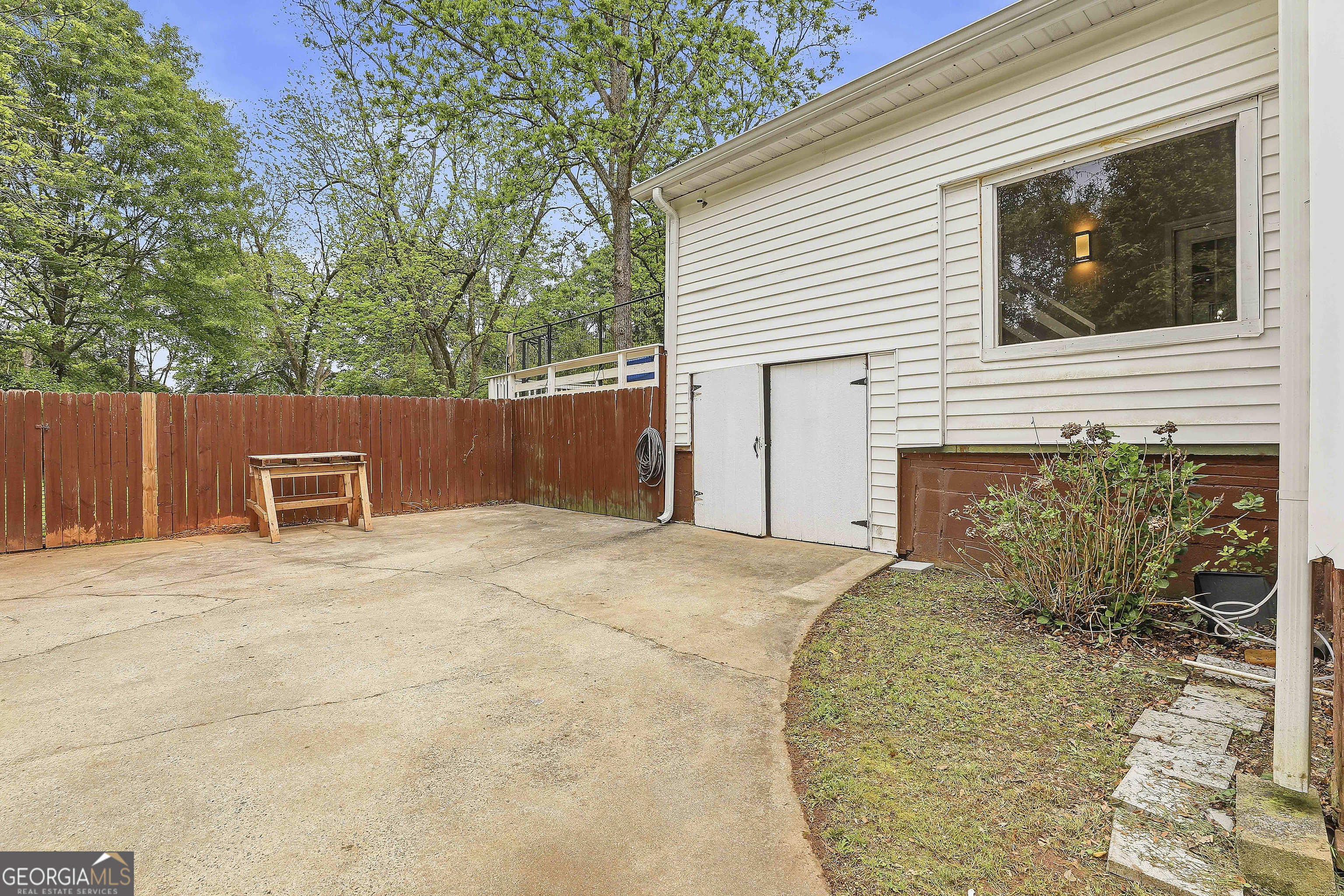 21 Smith Street Property Photo 45