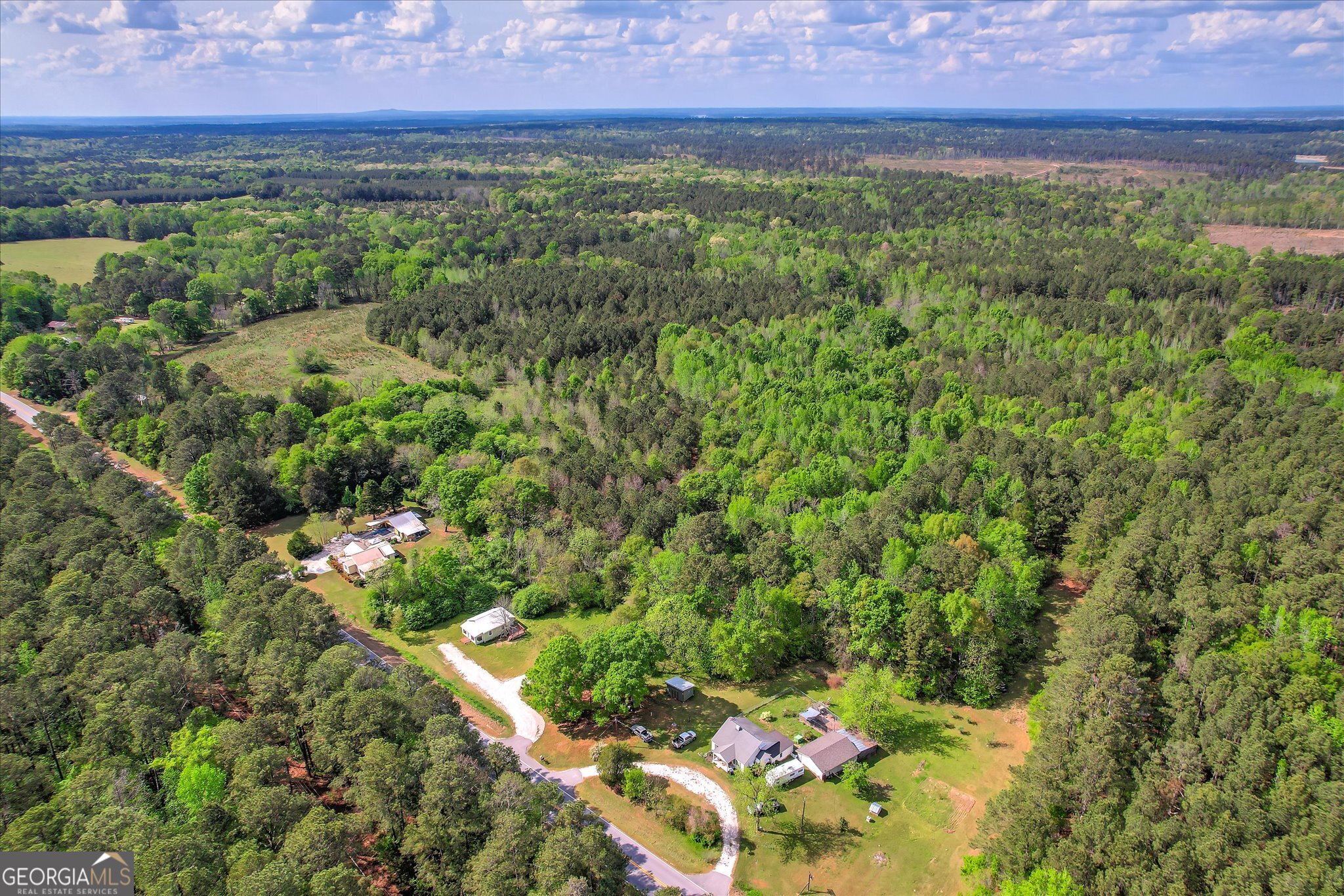 6995 Cobbham Road Property Photo 13