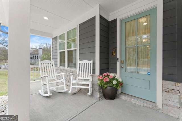 15 Lakeside Way Ne Property Photo 2