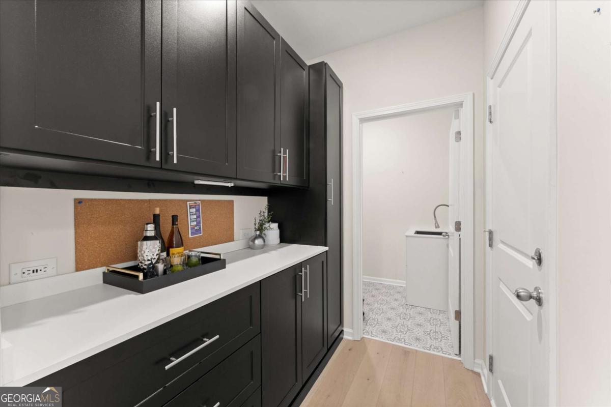 15 Lakeside Way Ne Property Photo 6