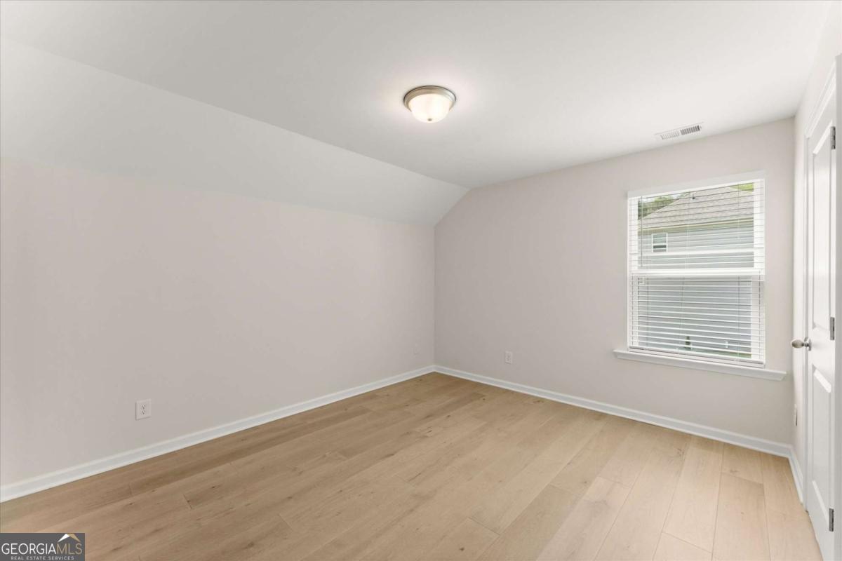 15 Lakeside Way Ne Property Photo 25