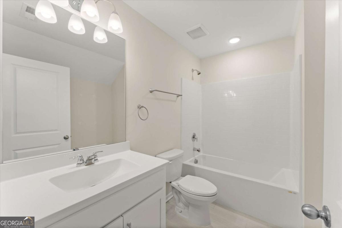 15 Lakeside Way Ne Property Photo 28
