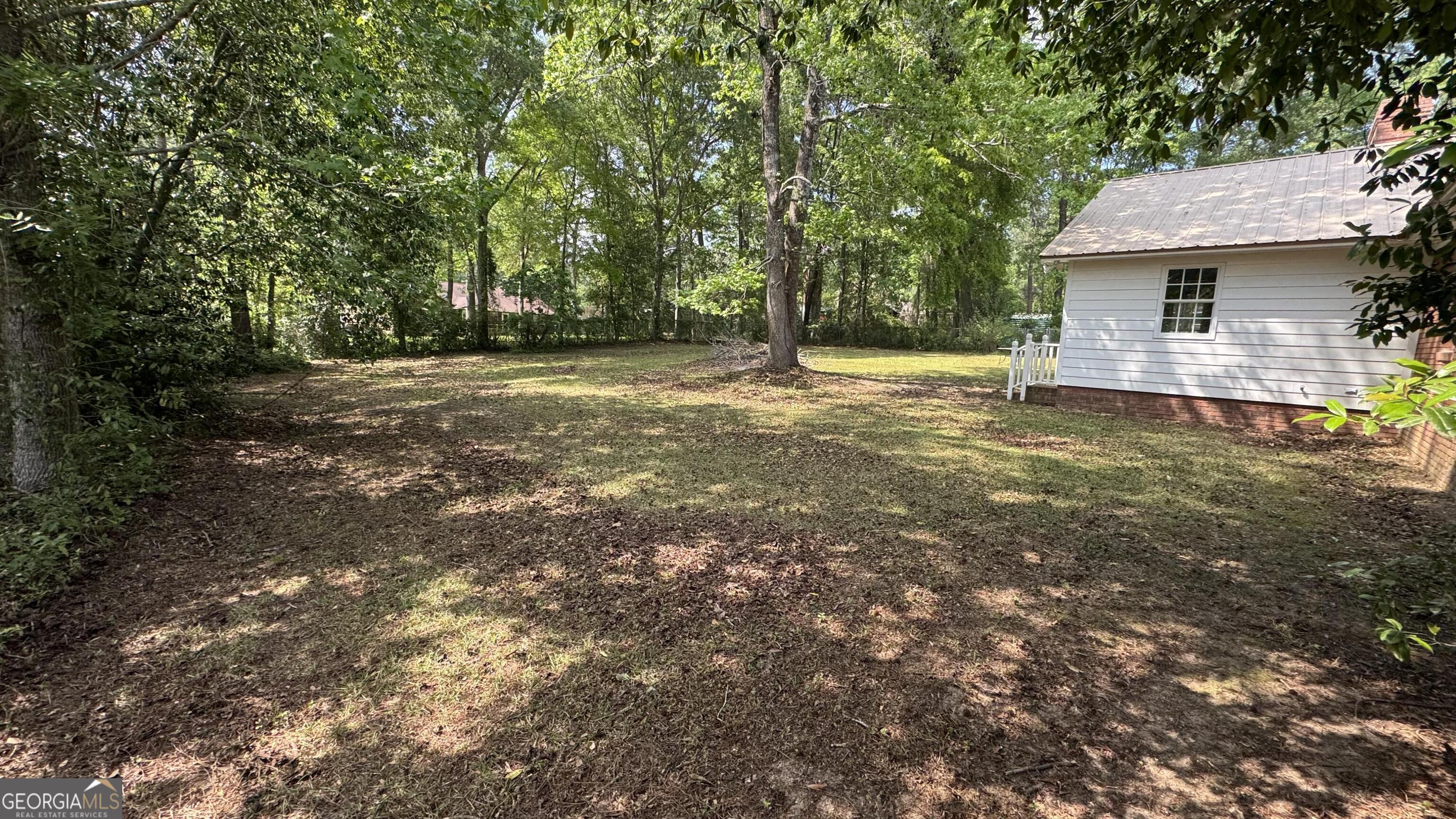 355 Summerhill Road Property Photo 4