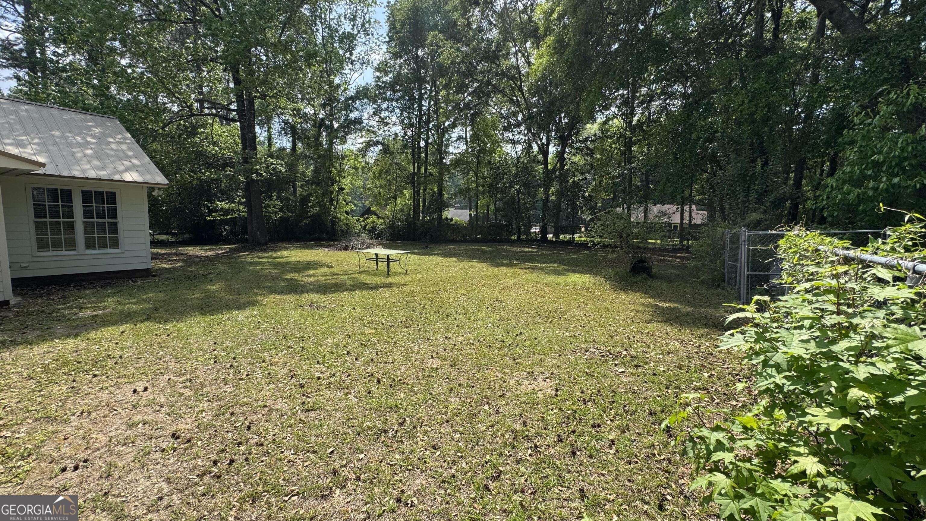 355 Summerhill Road Property Photo 5
