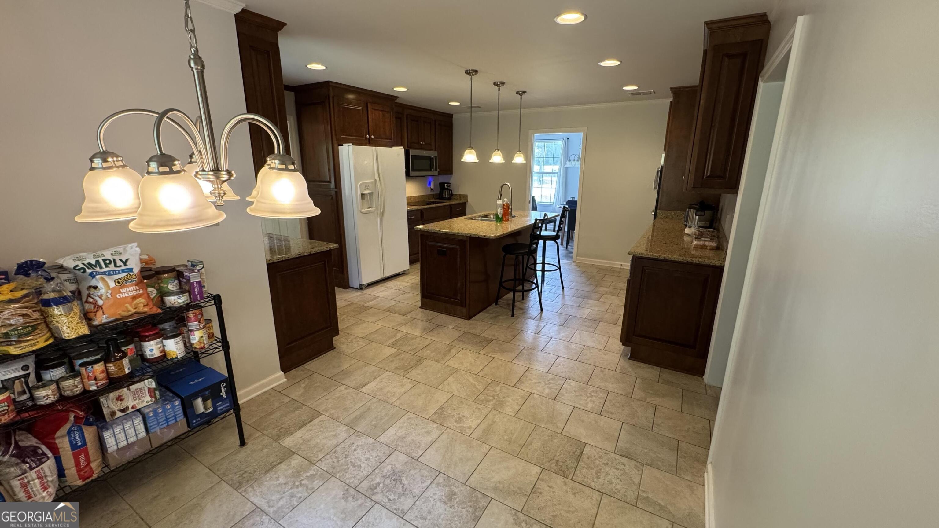 355 Summerhill Road Property Photo 12