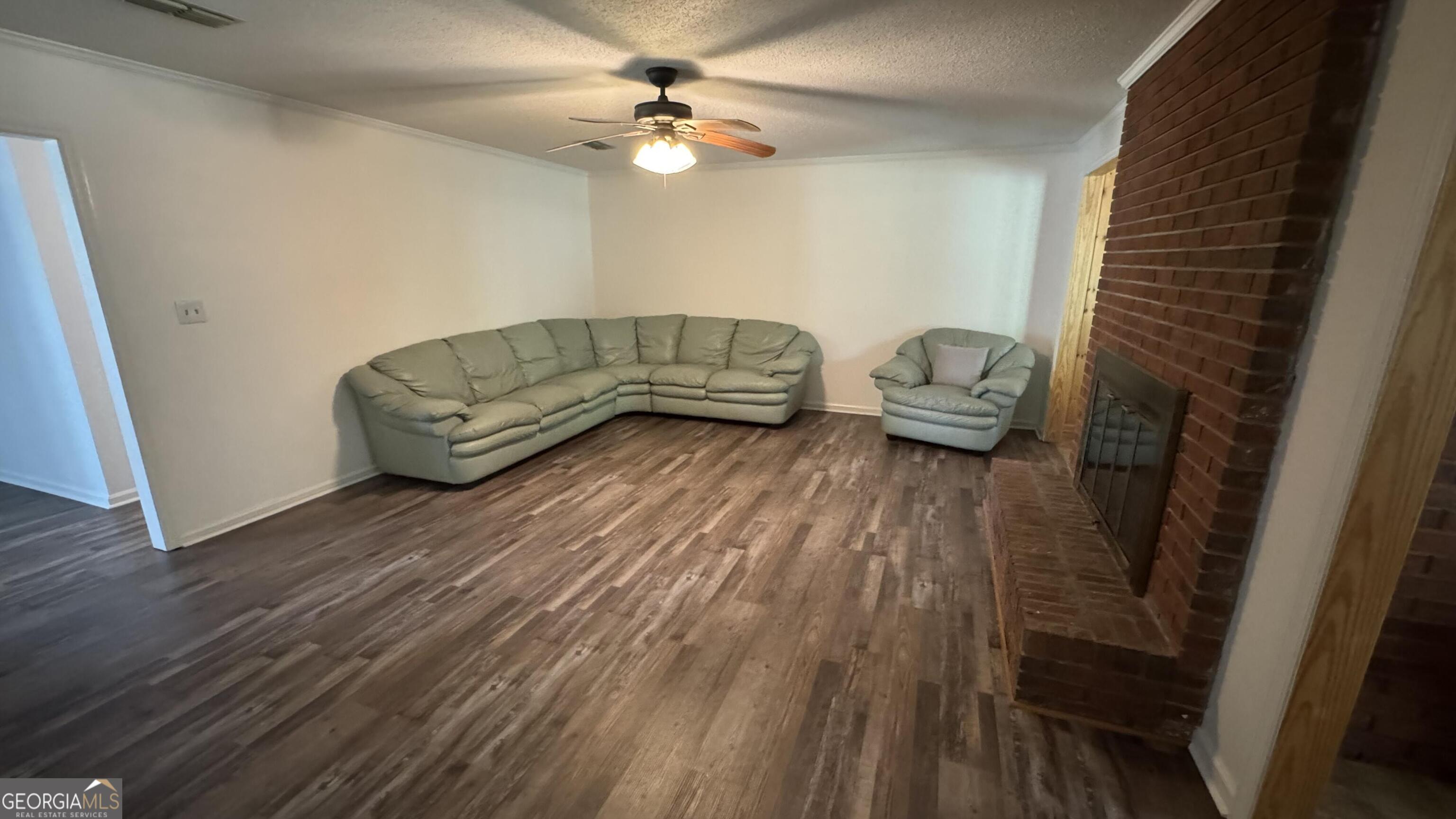355 Summerhill Road Property Photo 25