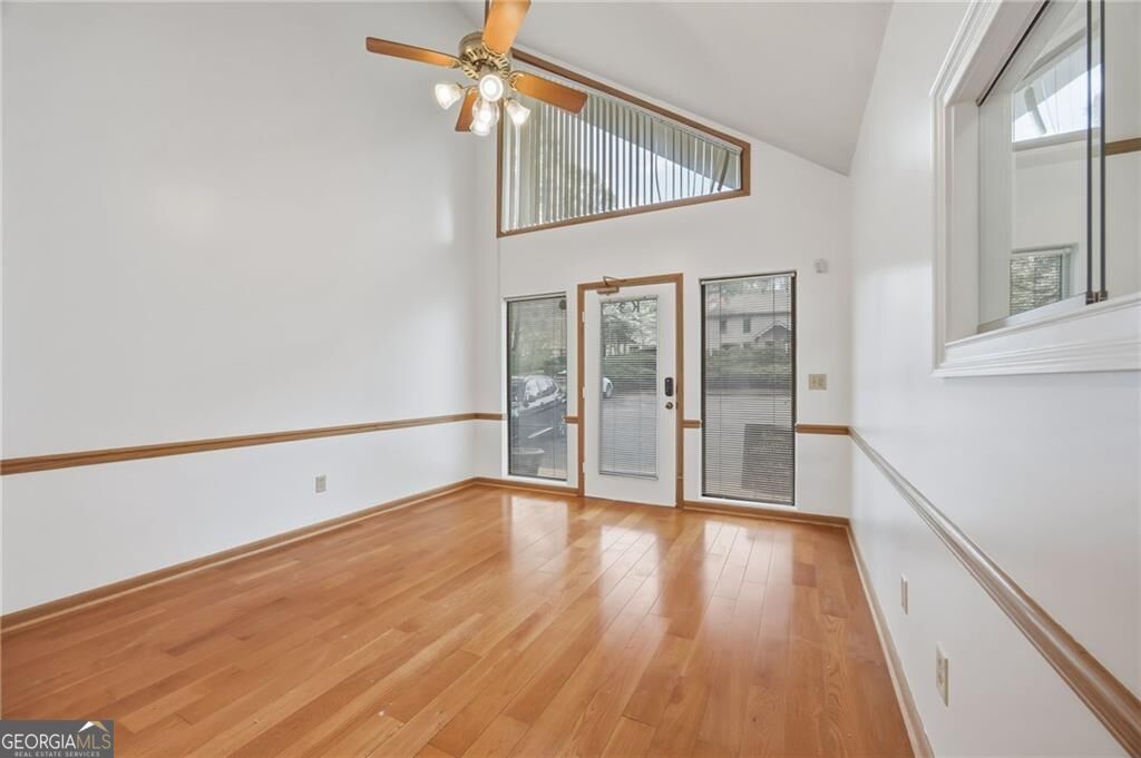 11285 Elkins Road # 3k Property Photo 4