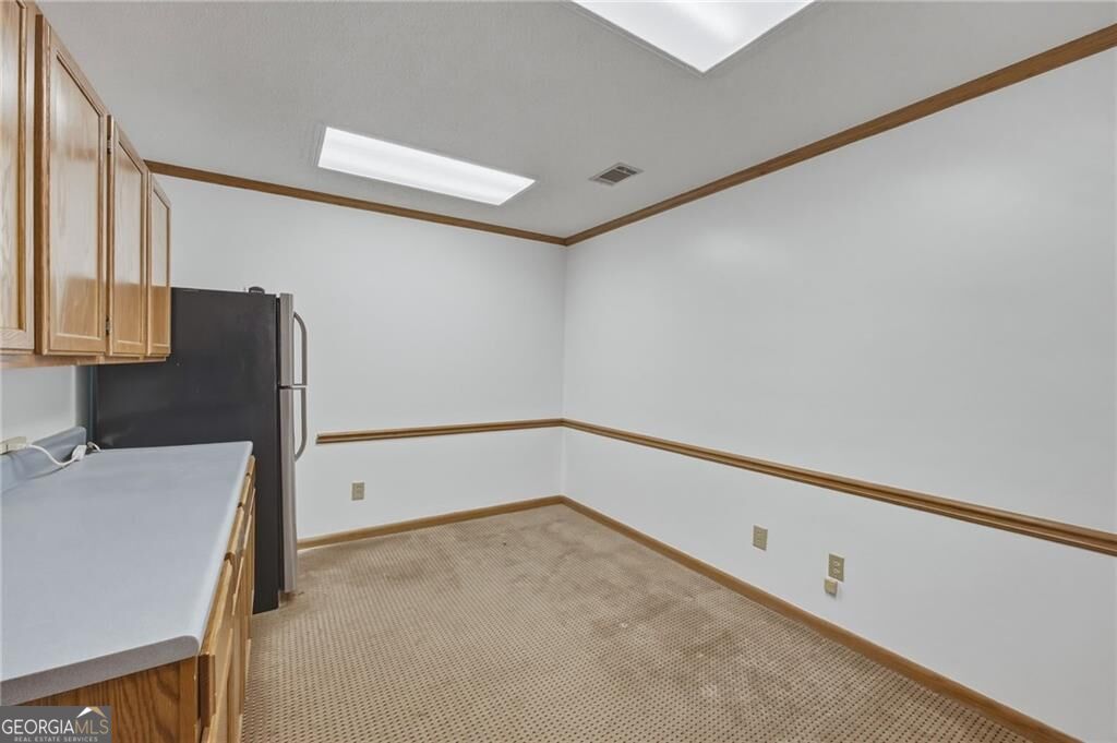 11285 Elkins Road # 3k Property Photo 9