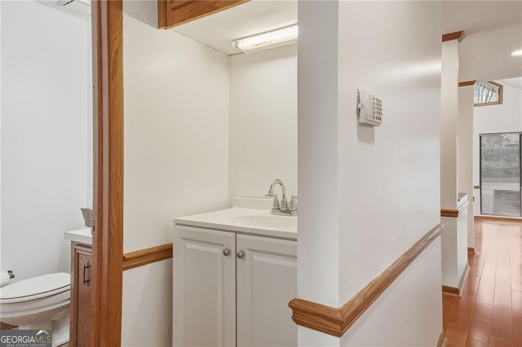11285 Elkins Road # 3k Property Photo 14