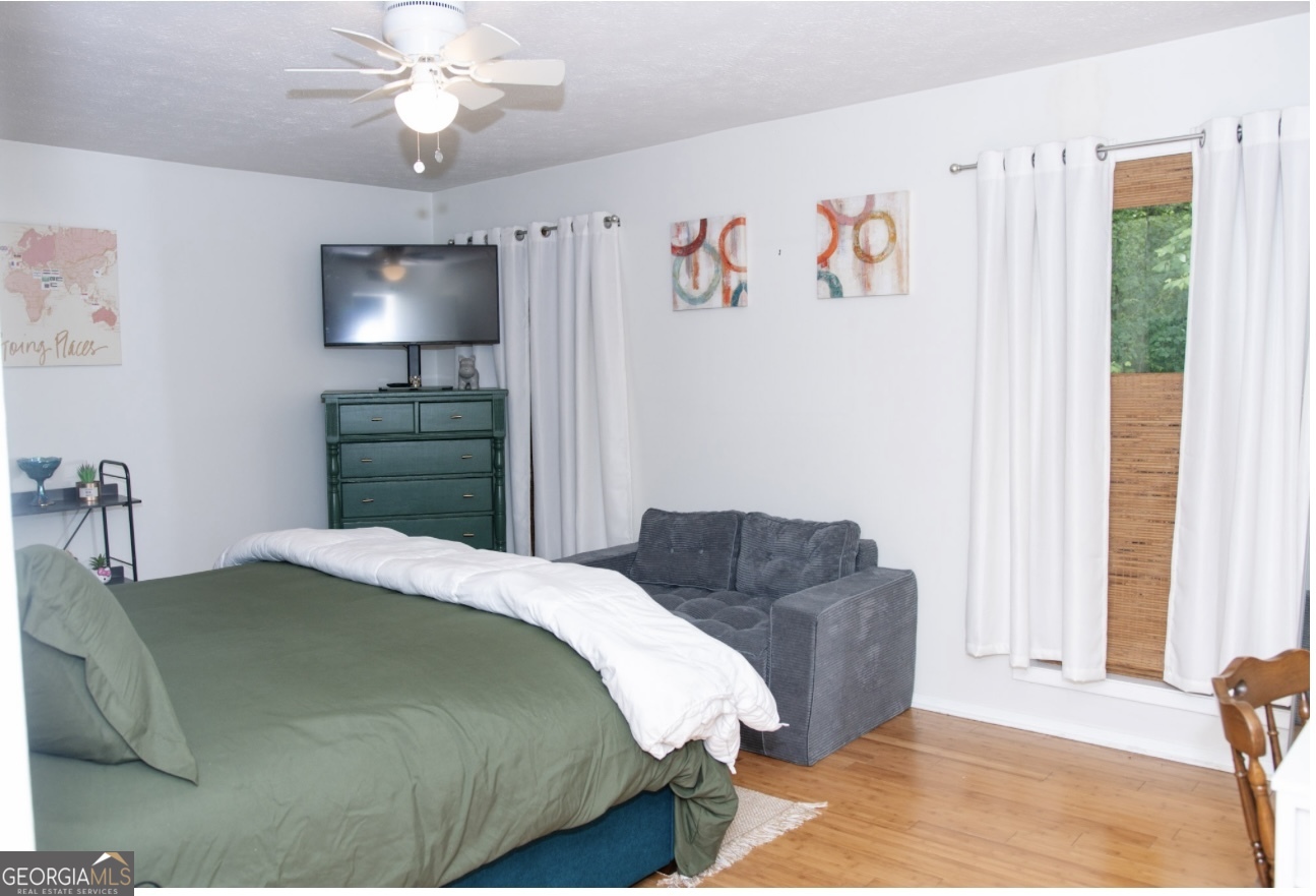 709 Woodcliff Drives Property Photo 14
