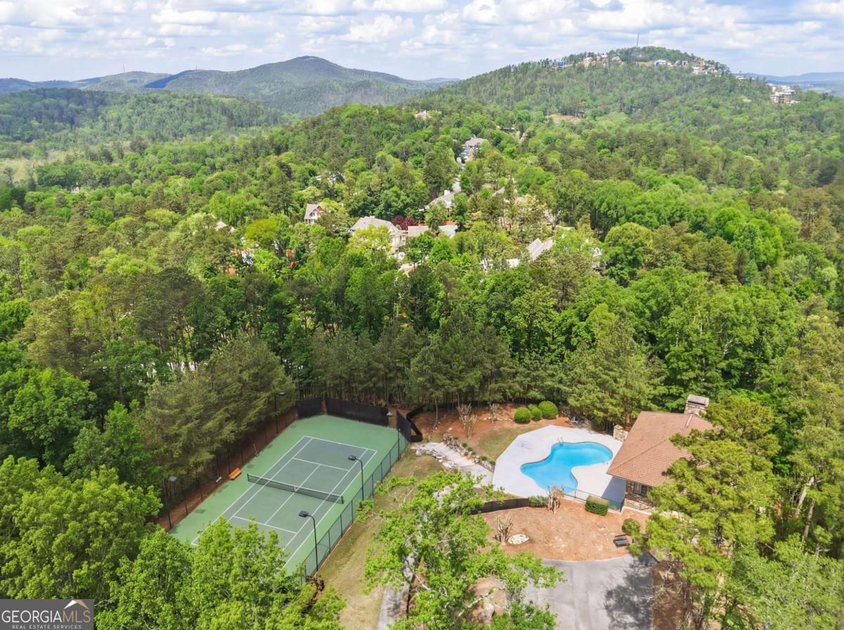 12 Signal Mountain Circle Property Photo 12