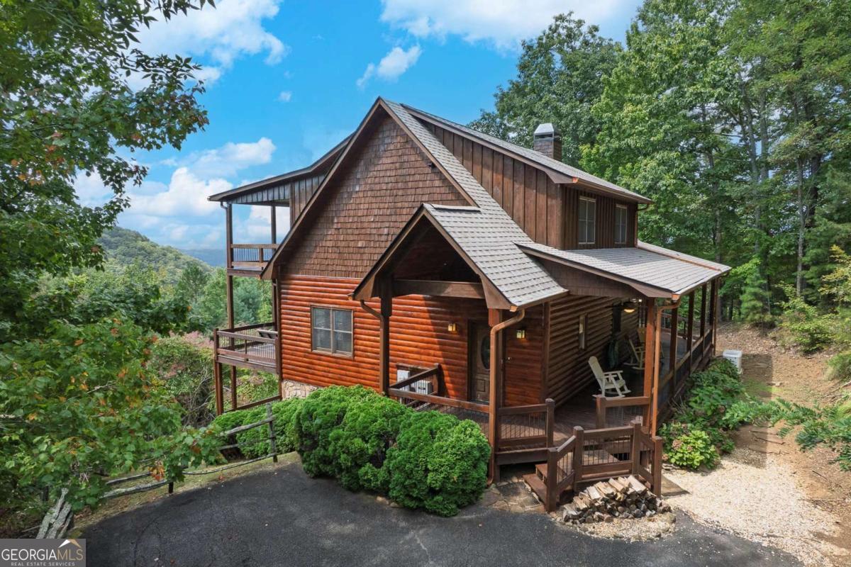 499 Raven Ridge Circle Property Photo 1