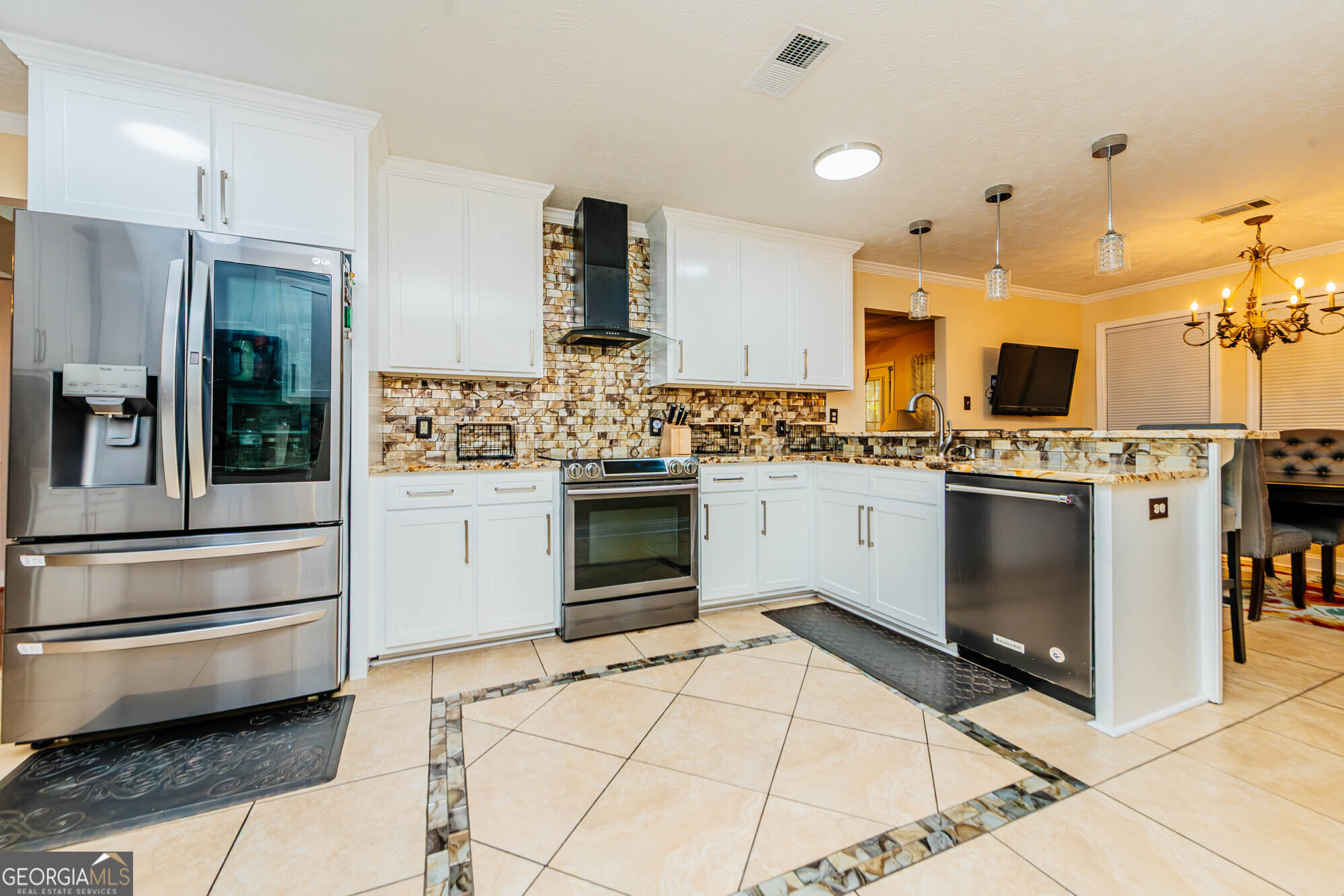 204 Aspen Court Property Photo 7