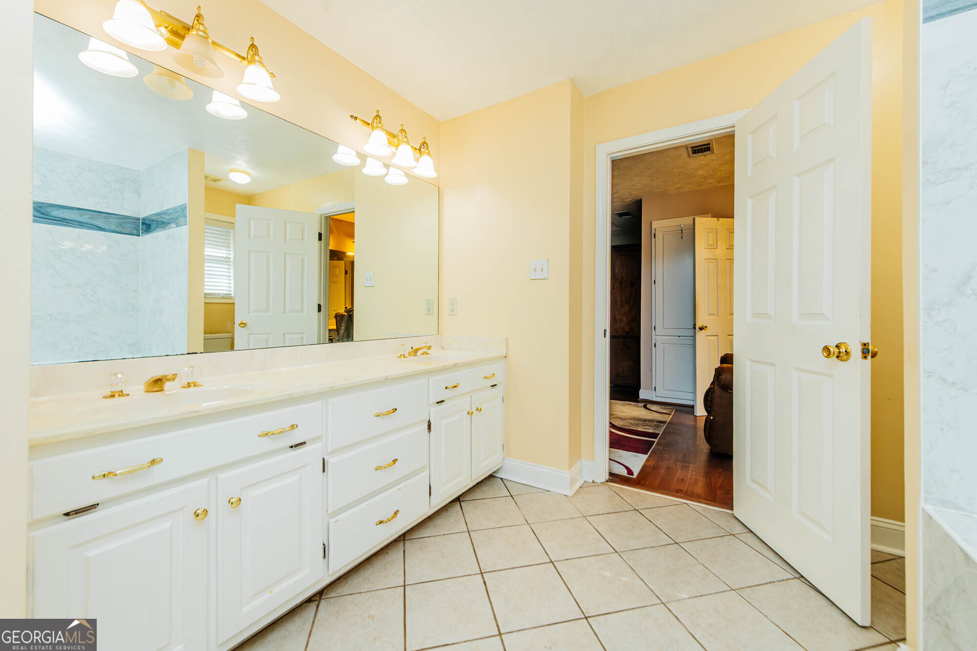 204 Aspen Court Property Photo 46