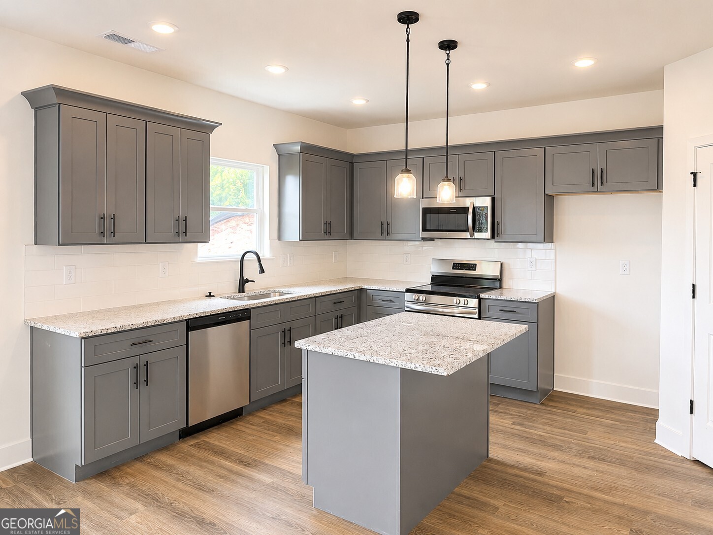 275 Thunder Valley Property Photo 4