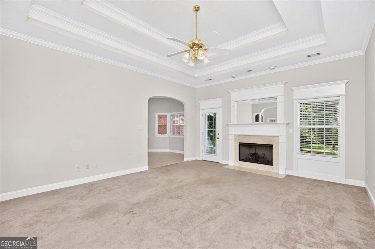 214 Knob Hill Drive Property Photo 12