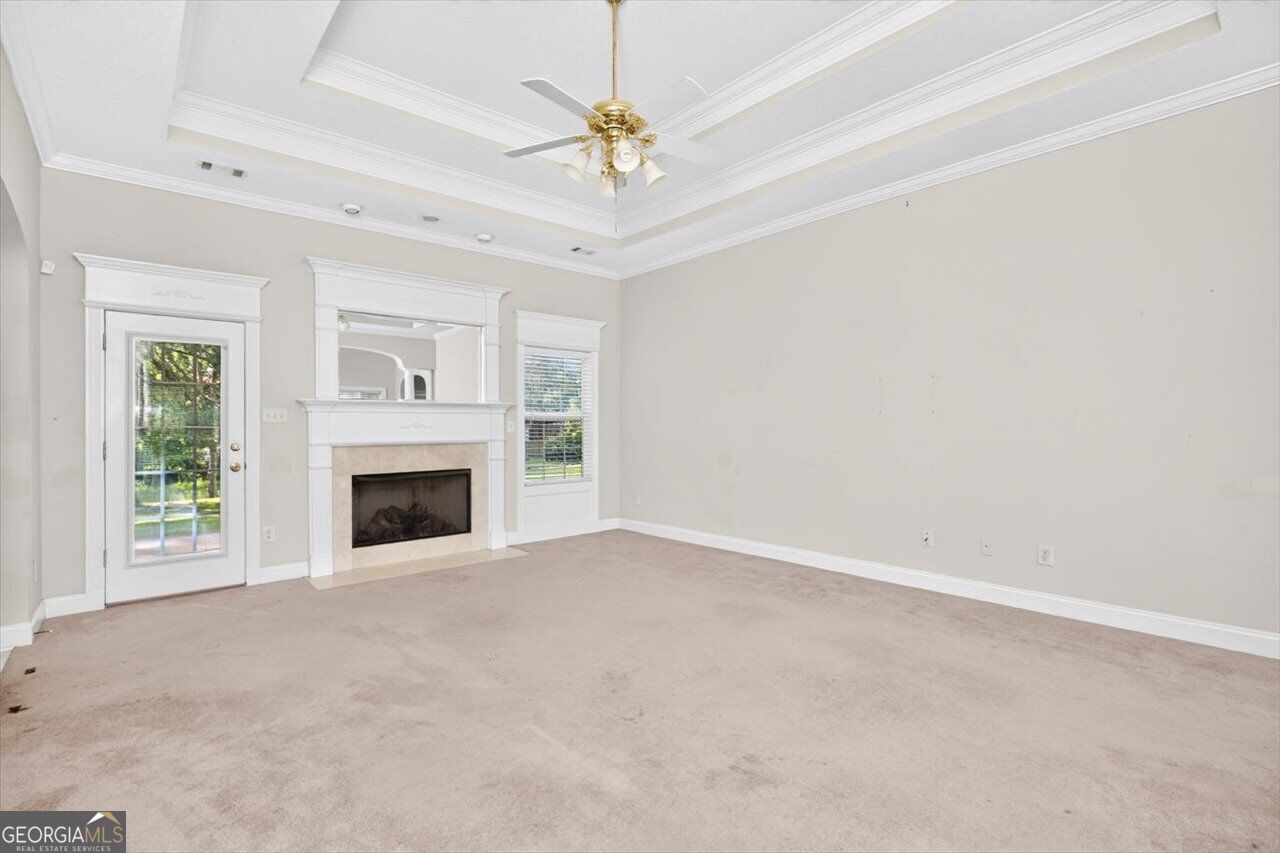 214 Knob Hill Drive Property Photo 13