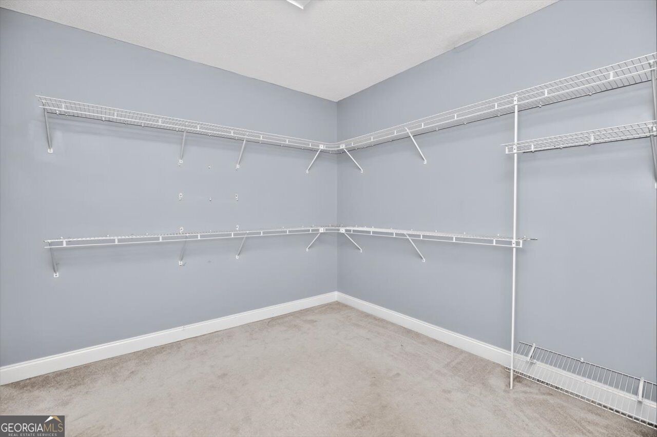 214 Knob Hill Drive Property Photo 37