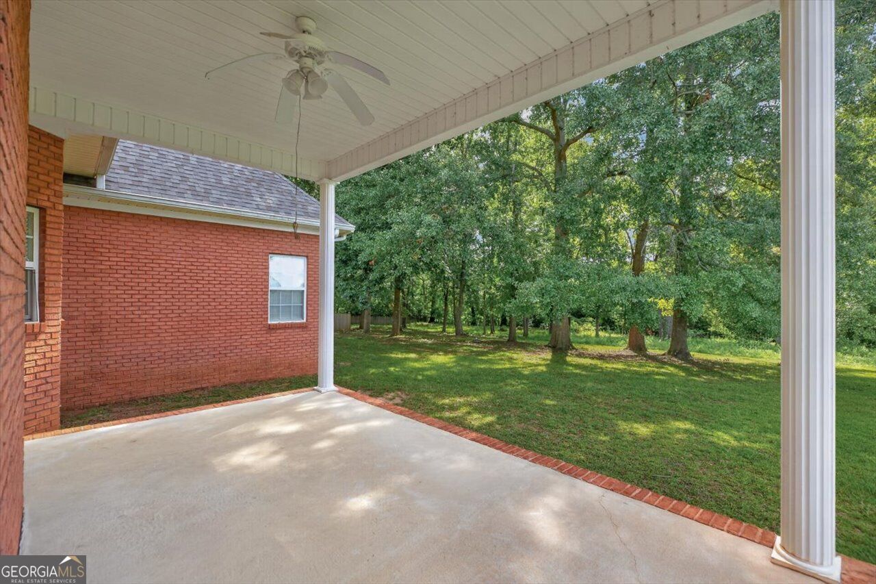 214 Knob Hill Drive Property Photo 47