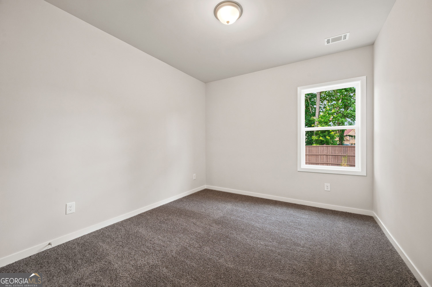 693 Secret Garden Lane Property Photo 11