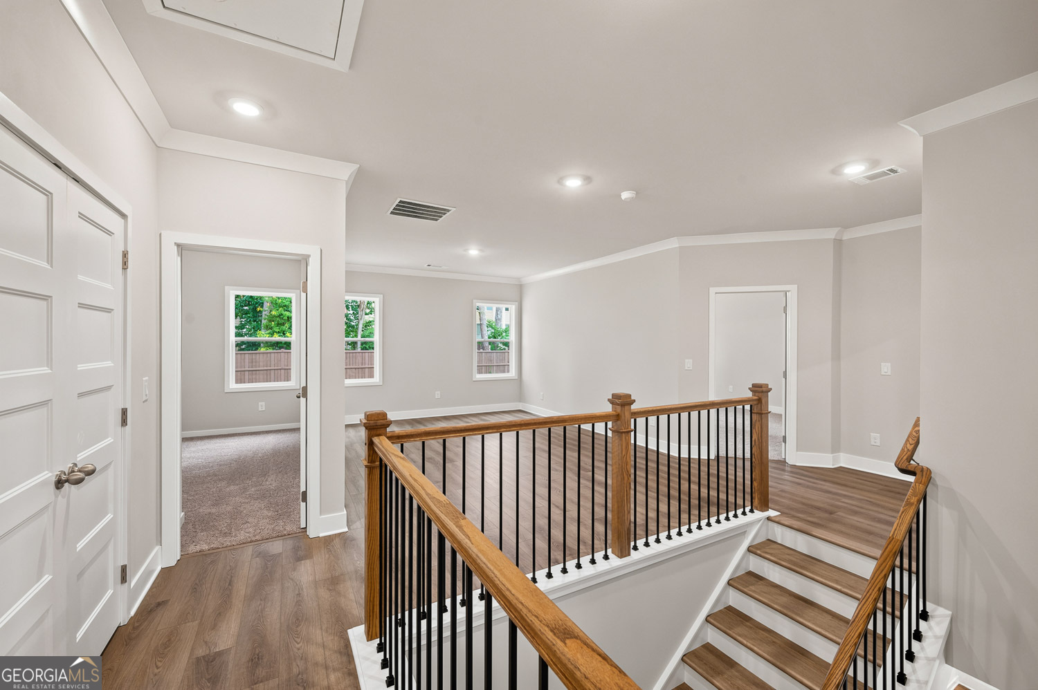 693 Secret Garden Lane Property Photo 31