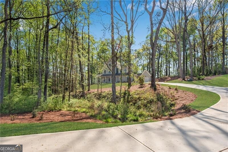 1 Ewing Way Property Photo 2