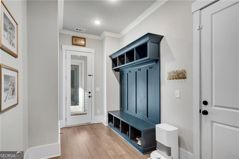 1 Ewing Way Property Photo 17