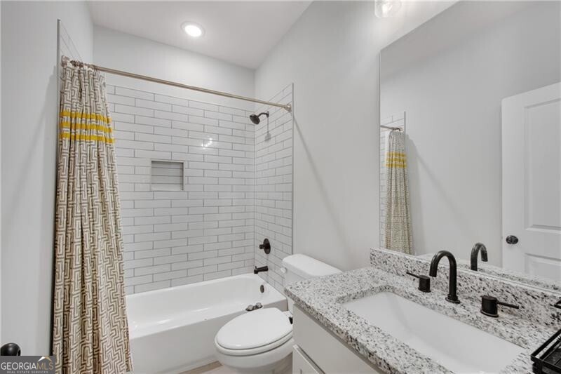 1 Ewing Way Property Photo 33