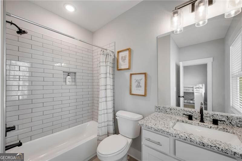 1 Ewing Way Property Photo 35