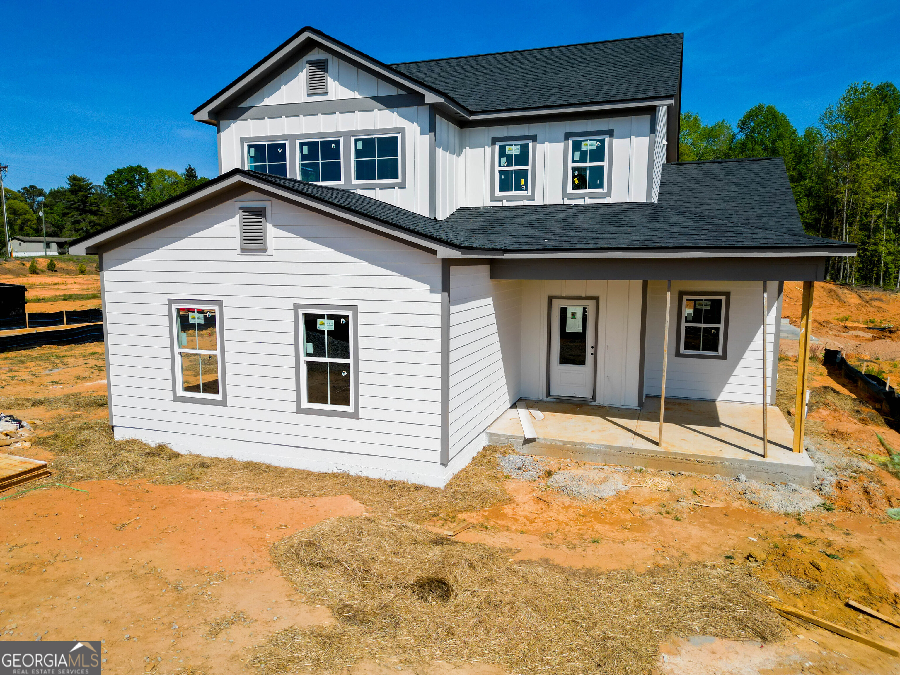 101 White Oak Court Property Photo 1