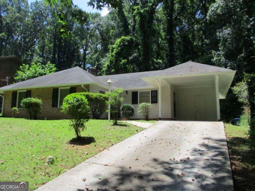 2032 Rector Drive Sw Property Photo 2