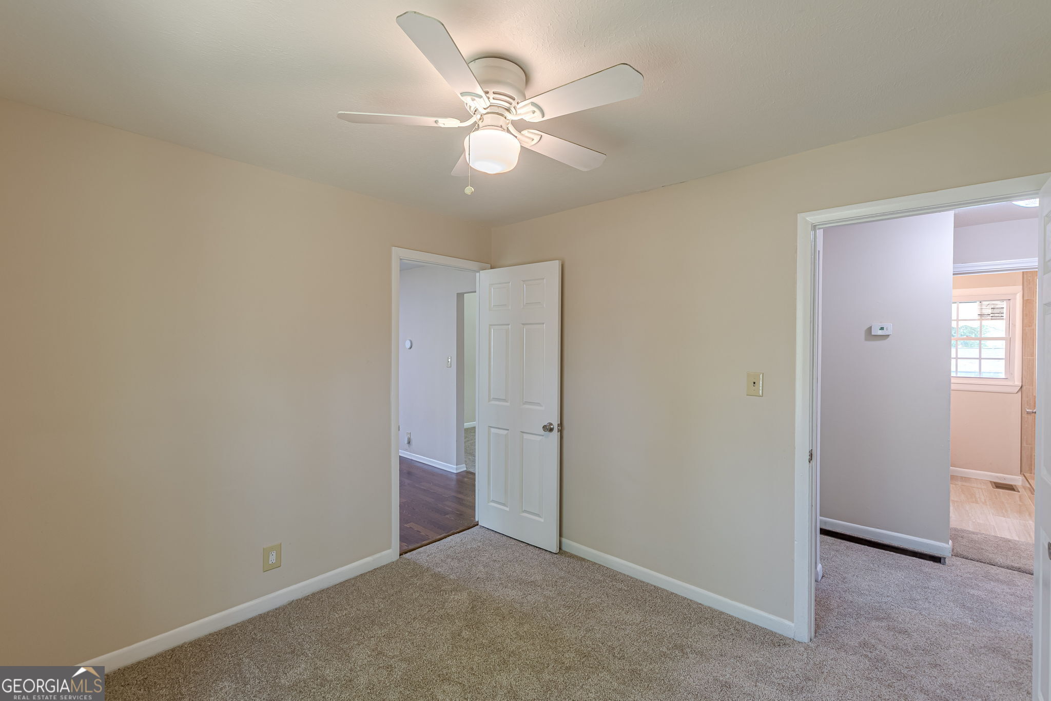 258 Toni Place Se Property Photo 21